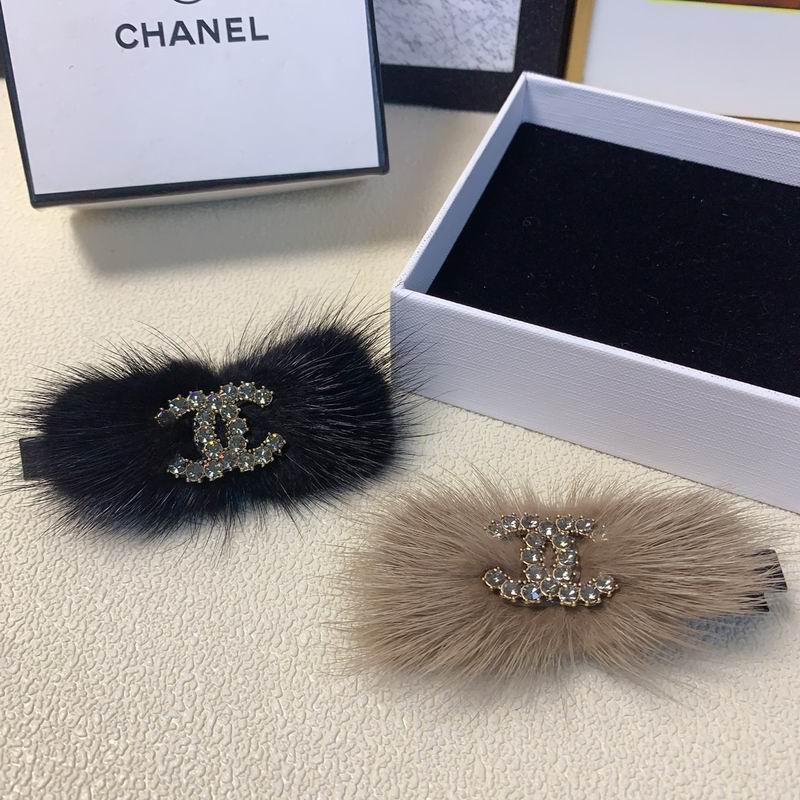 Chanel Hairpin 01lyr62 (1)